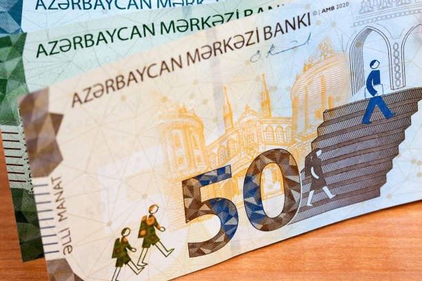 Динамика курса азербайджанского маната к рублю: тенденции и факторы влияния